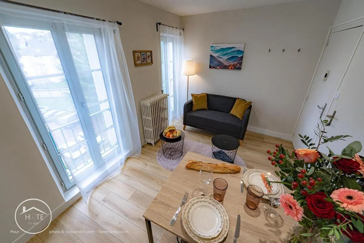 Romantic Suite Bellevue Et Parking Chambery Apartment